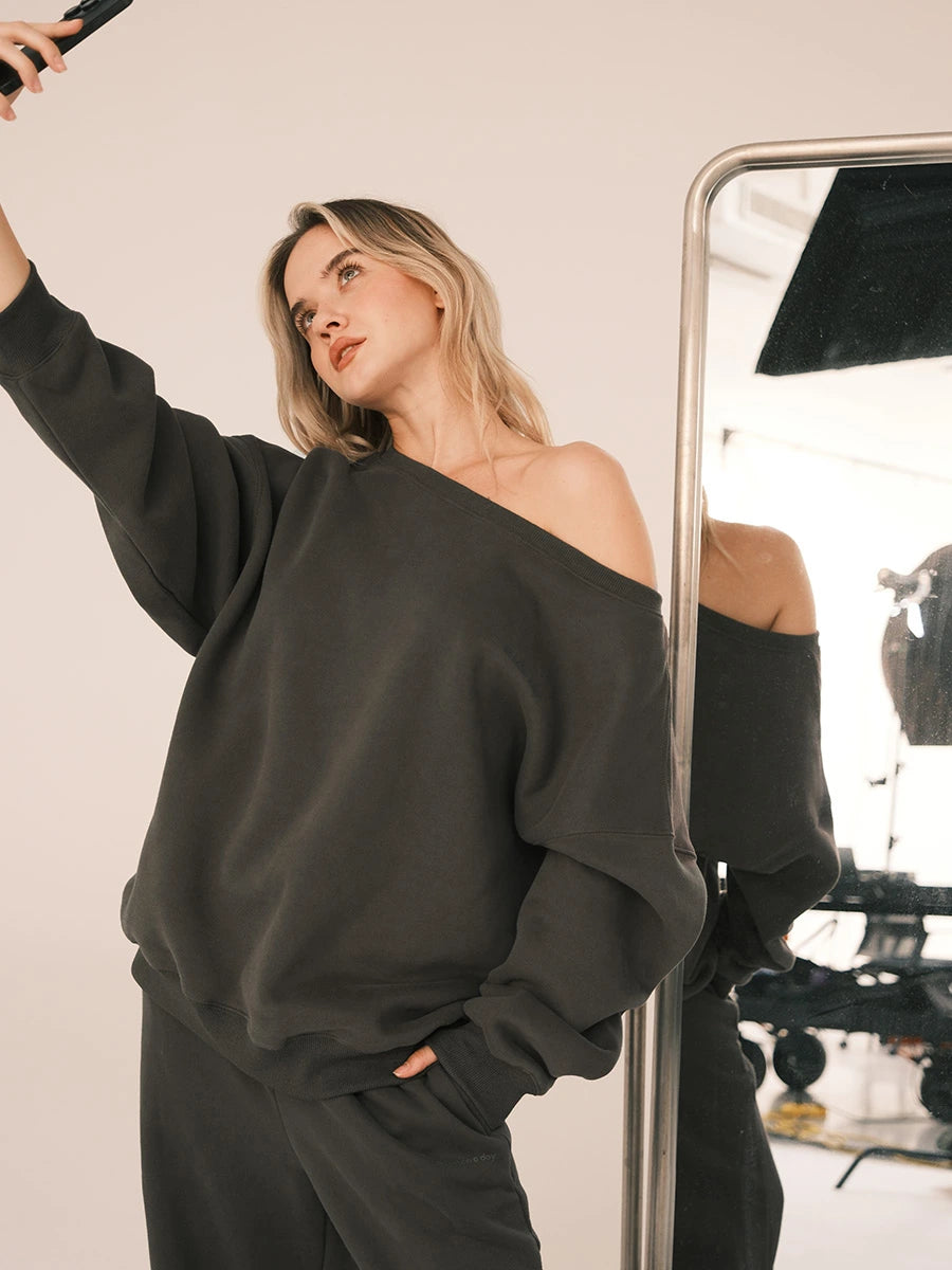 Oversized off the shoulder sweatshirt online